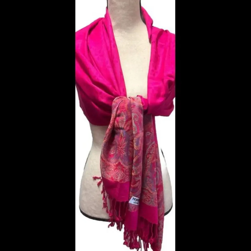 👠🥻🩷 100% Pashmina Paisley Print Scarf 66” X 22” Fringed